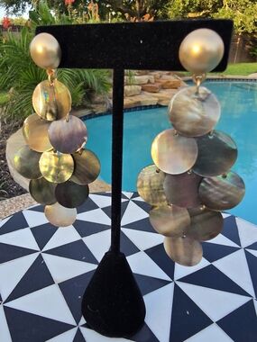 Iridescent Disc Drop Earrings - Shimmering Pearl Tones